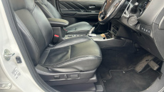 Mitsubishi Outlander 2.4 PHEV Dynamic Safety 5dr Auto Estate